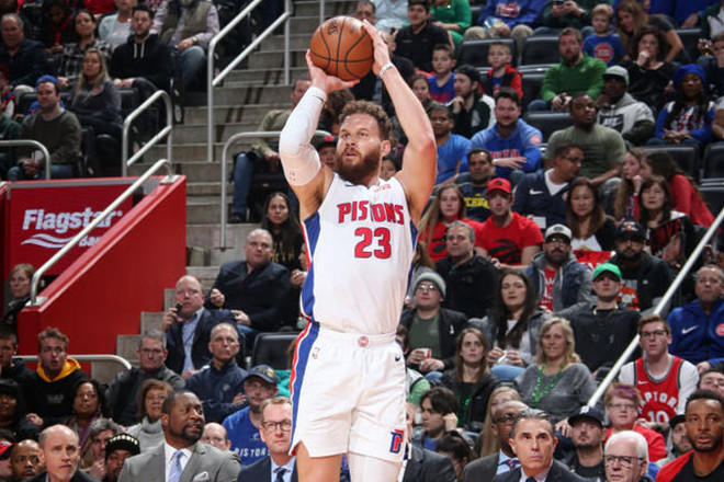 场比赛中采 场比赛中采