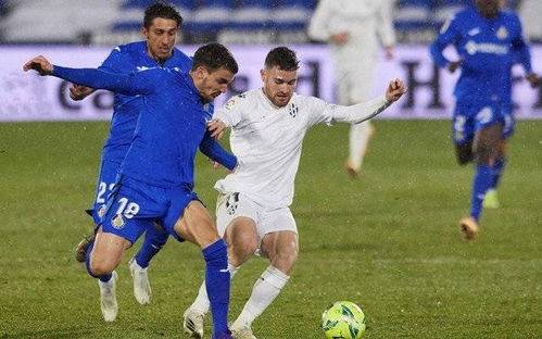 连续10年 连续10年