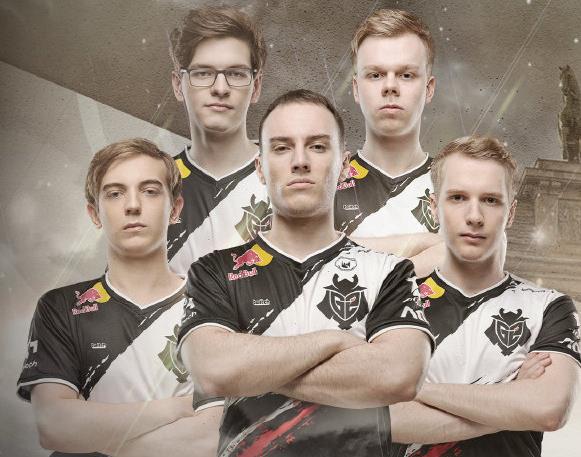 浓墨重彩的 浓墨重彩的