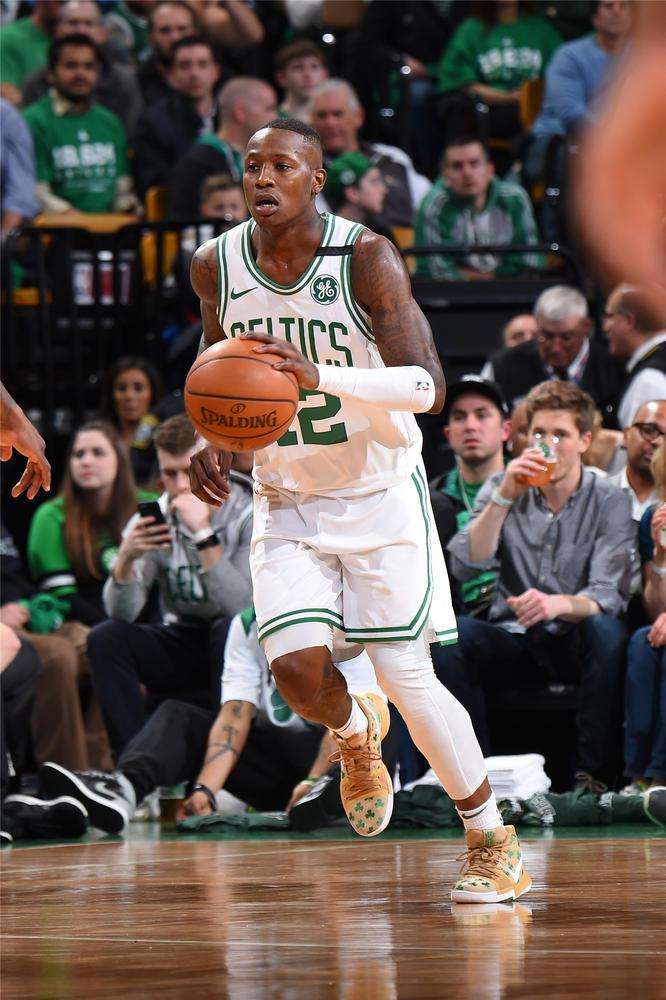 包括衣物 包括衣物